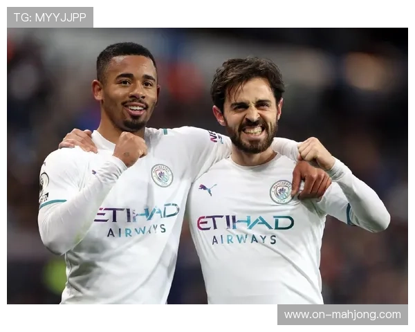 曼联vs维拉中场争夺,B席拉沃尔佩体系破解中等站位防线