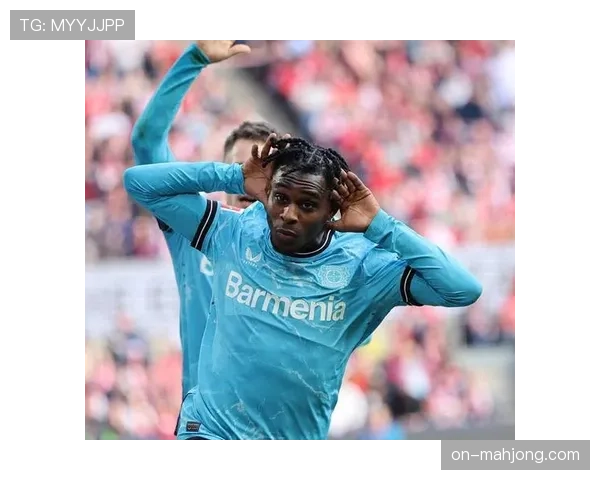 弗林蓬:我想在勒沃库森赢得冠军,然后再谈论未来 弗林蓬:我想在勒沃库森赢得冠军,然后再谈论未来